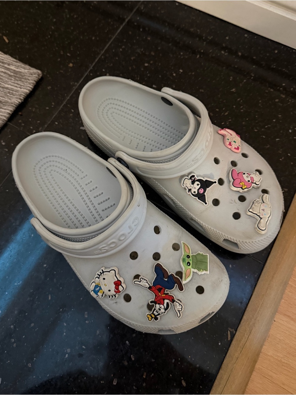Crocs classic clogs grey women’s size 8